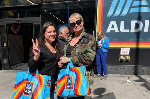 Die neueste Attraktion am Times Square in New York: ein deutscher Supermarkt