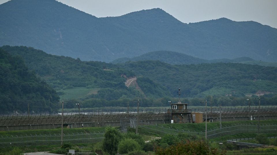 Meter Exploding Seoul: Nordkoreanische Minen vermutlich Auslöser von Explosion in ...