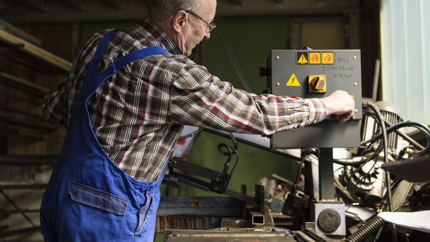 Erst mit 70 in Rente gehen? So viel mehr Geld bekommt man dann