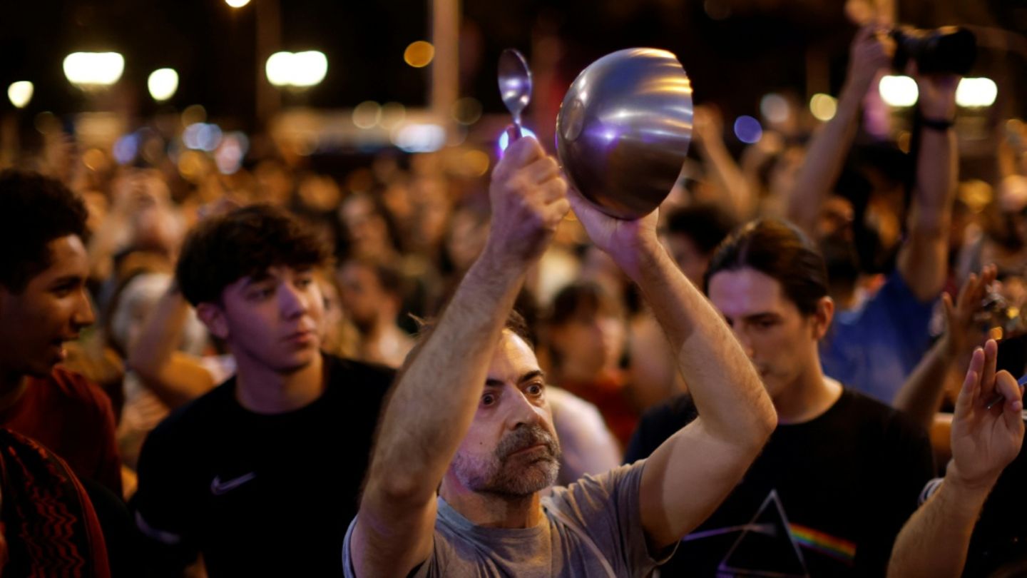 Topfkonzerte in Spanien vor Parlamentsabstimmung über Maßnahmen gegen Wohnungskrise