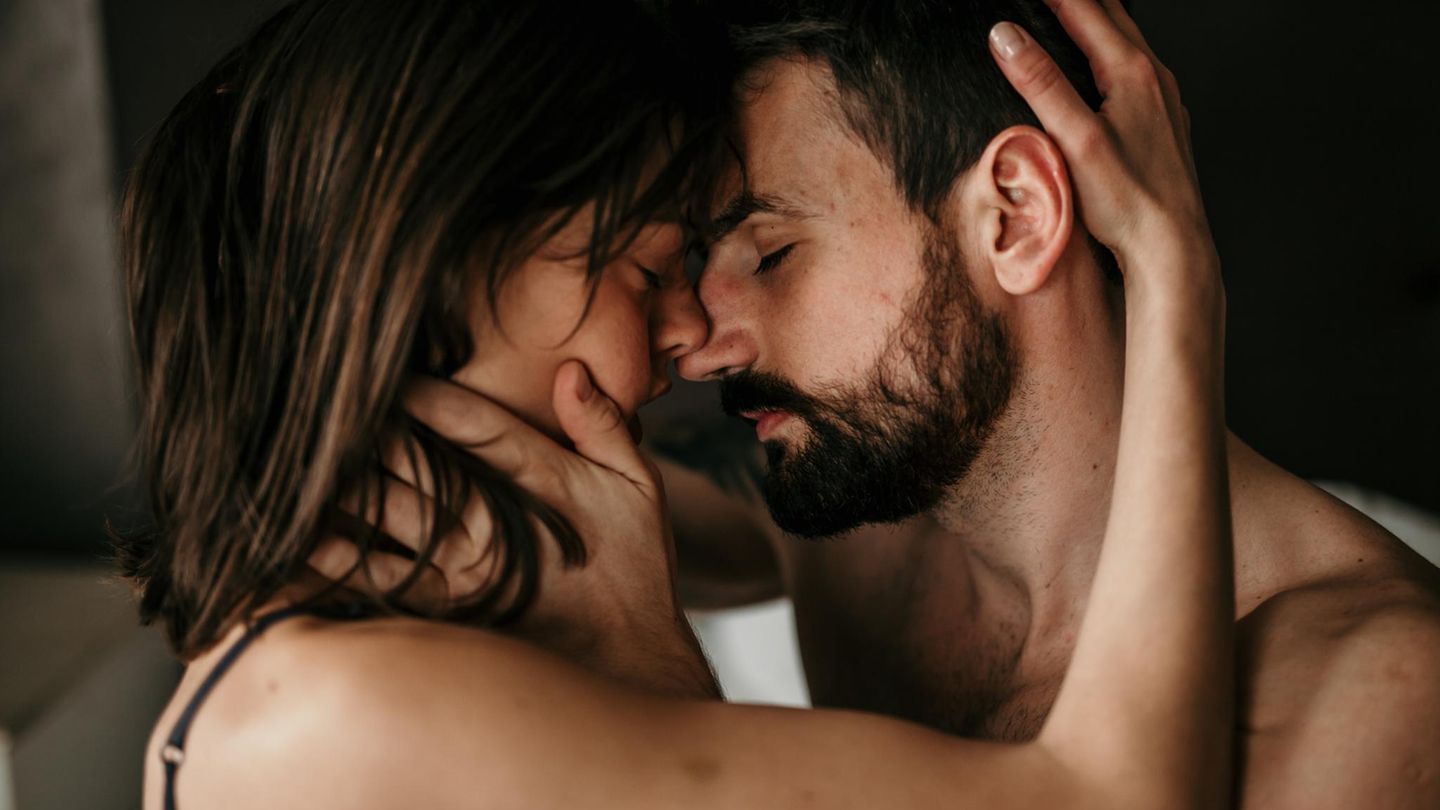 Partner eines Escorts: Lukas gab viel Geld für Sex mit Anna aus. Bis sich beide ineinander verliebten