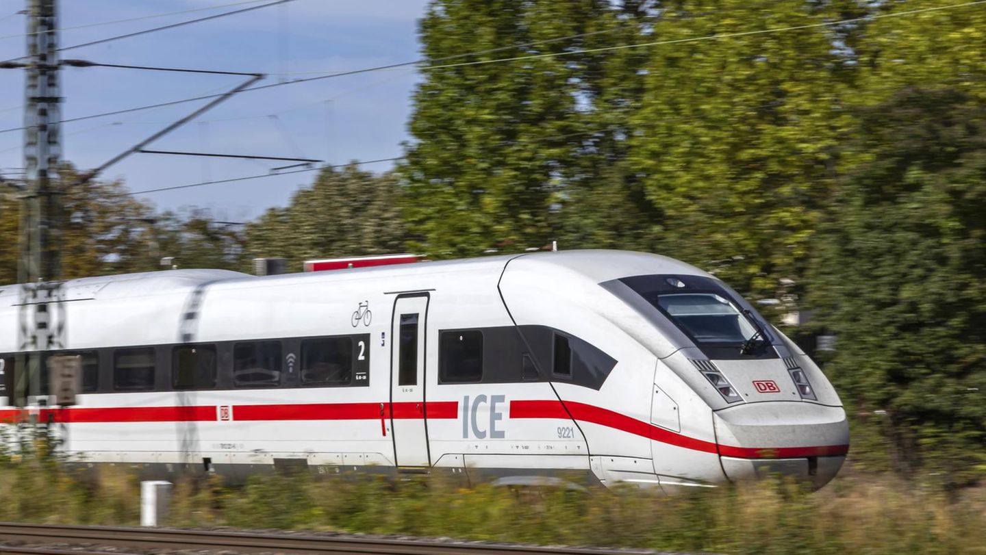 Bahn-Chaos: Die Bahn soll pünktlicher werden? Das Gegenteil ist der Fall
