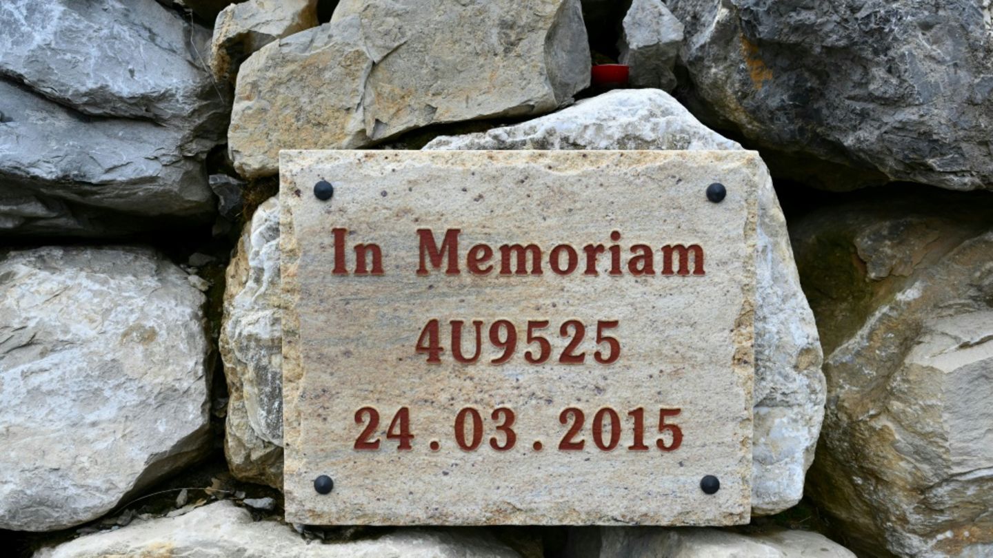 Germanwings-Katastrophe: Angehörige scheitern mit neuer Klage in Braunschweig