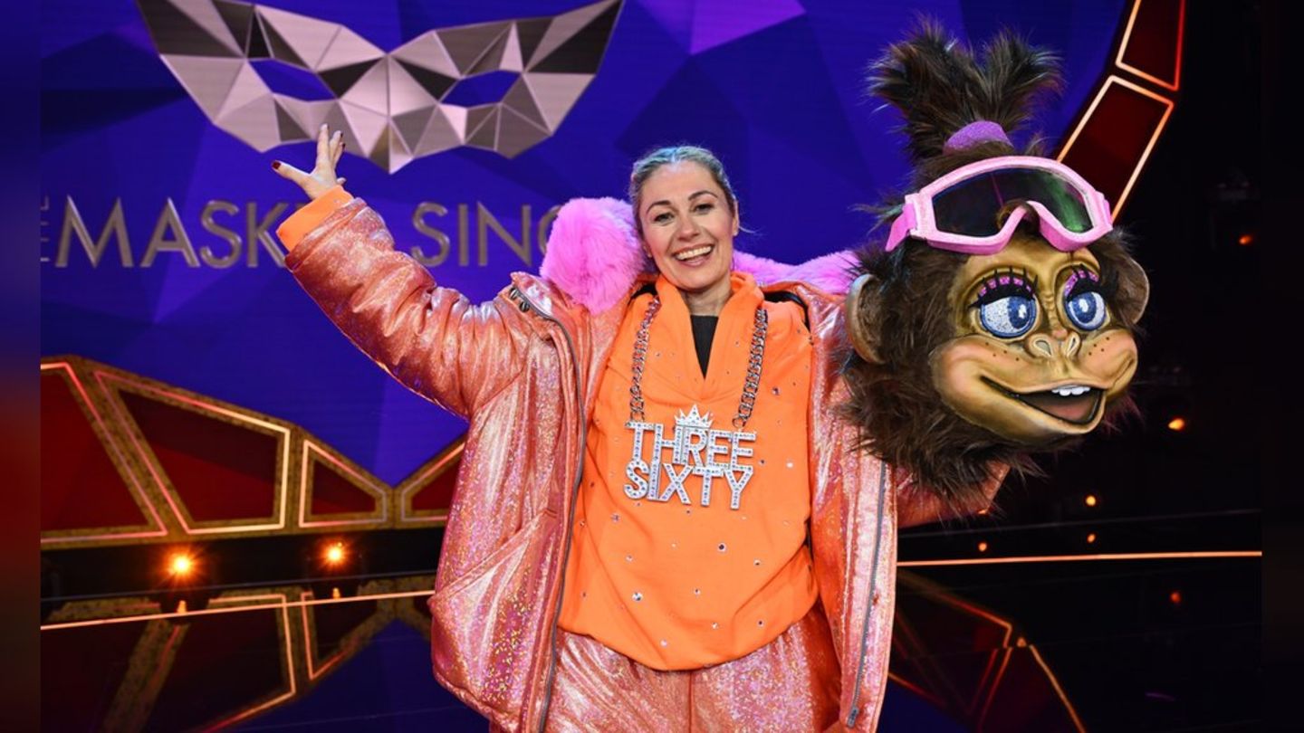 „The Masked Singer“: Ruth Moschner ist zurück – und fliegt auf