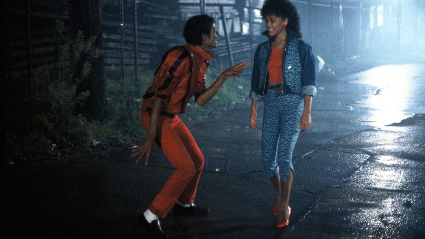 Michael Jackson: Seine rote „Thriller“-Jacke wird versteigert