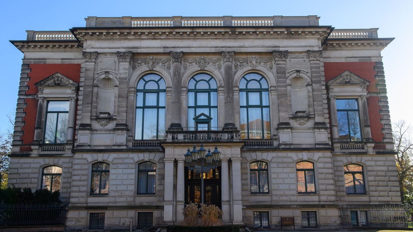 Vorstoß von AfD und BSW: Sachsen-Anhalt lässt Vorgehen zu Ukraine-Antrag offen