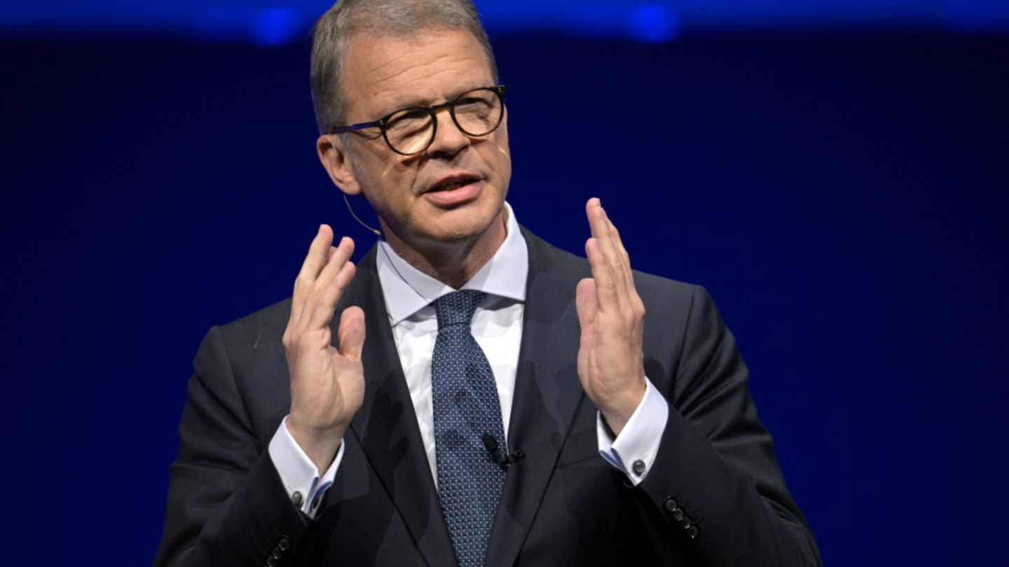 Deutsche-Bank-Chef: Reformen der Bundesregierung nicht ausreichend und zu langsam