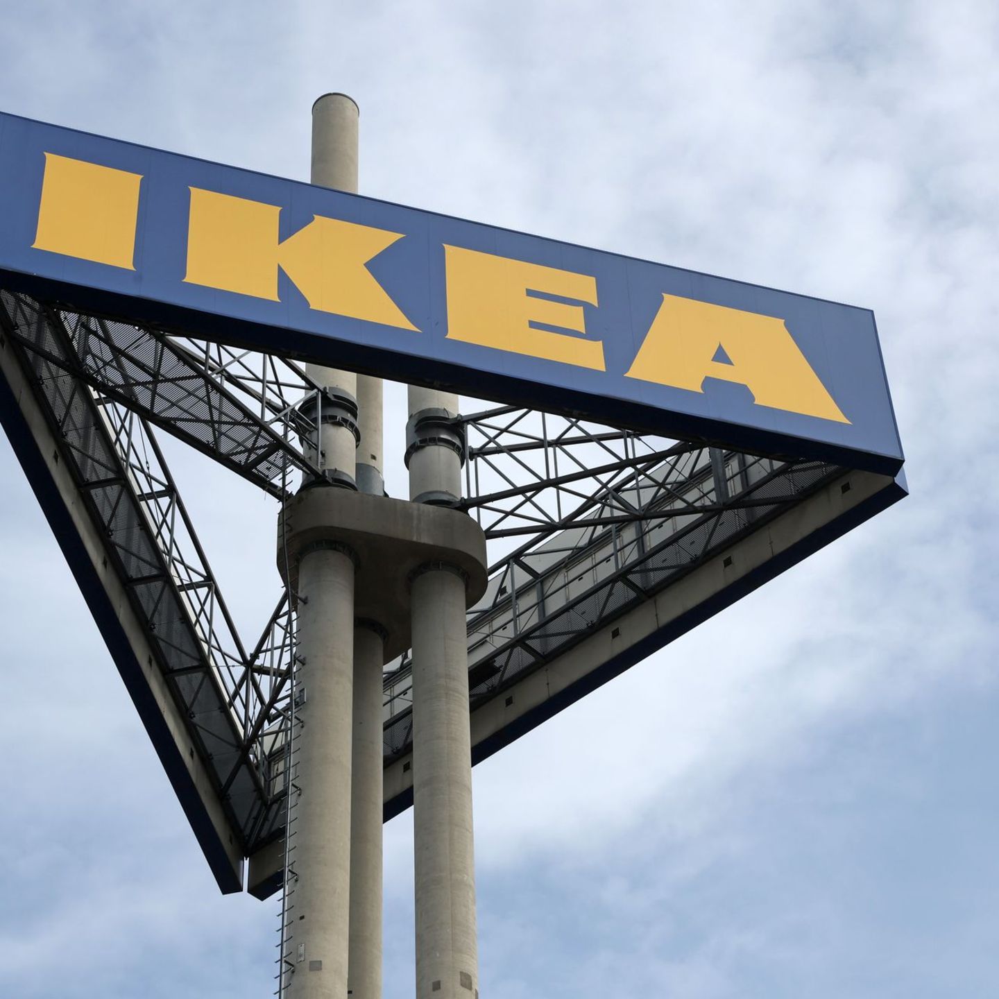 Möbelhandel: Wie Ikea gegen die Zurückhaltung der Kunden ankämpft