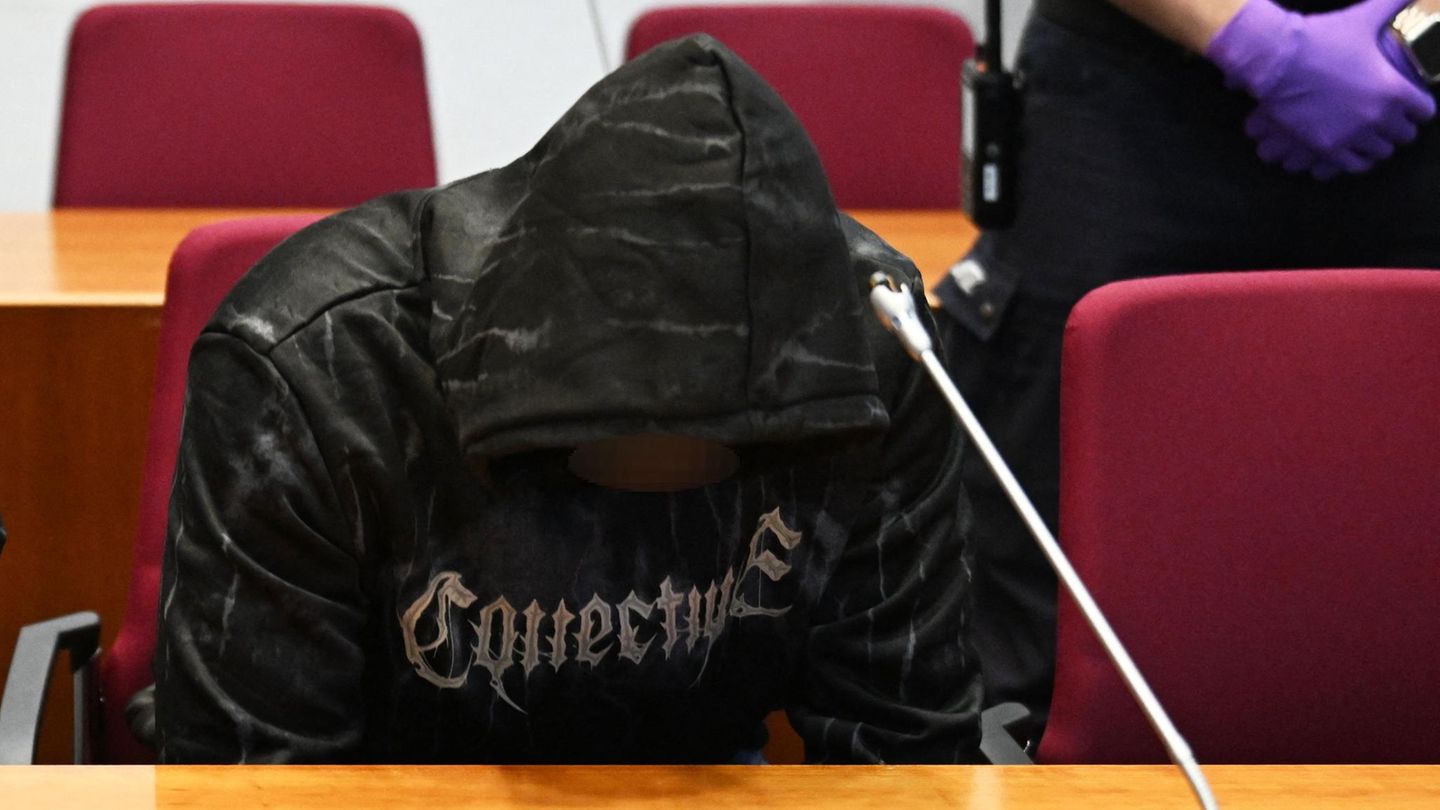 Mordprozess: Zerstückelte er sie, weil er glaubte, sie sei eine Hexe?