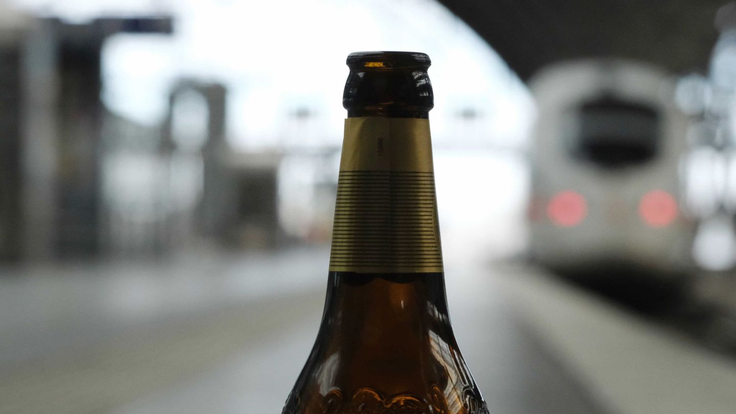 Bahnhöfe: Bahn setzt auf Augenmaß bei Kontrollen gegen Alkohol