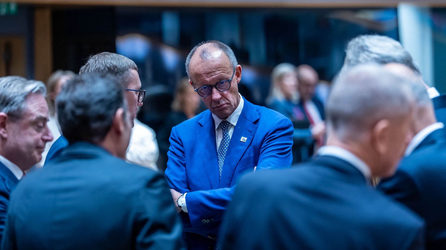 Ringen um Billionen-Haushalt: Verhärtete Fronten: Merz beharrt auf schlankem EU-Haushalt