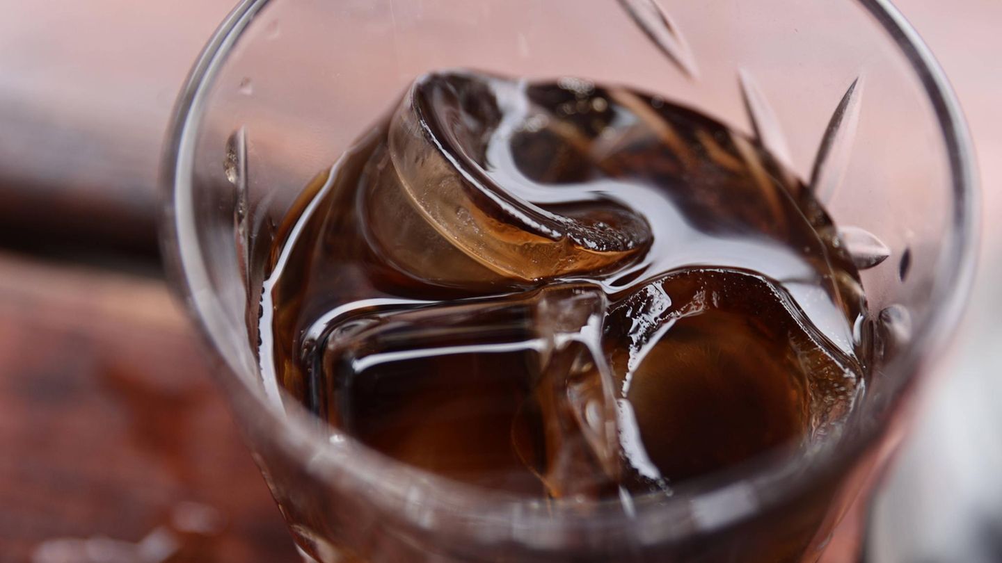 Zuckersteuer-Rechner: So steigt der Preis bei Cola, Fanta, Red Bull und Co.