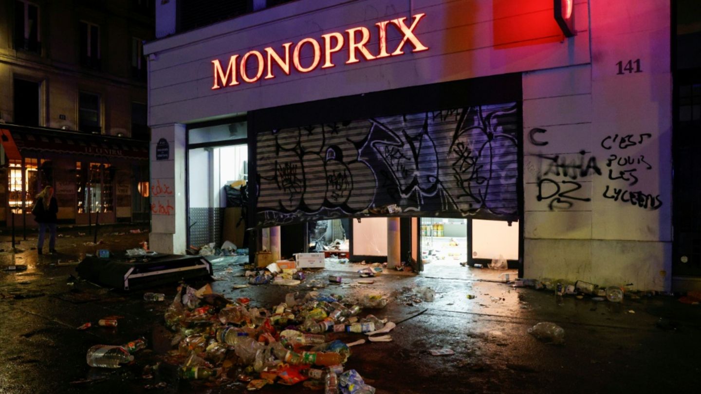 400 Festnahmen bei Gewaltausbrüchen bei nationalem Protesttag in Frankreich