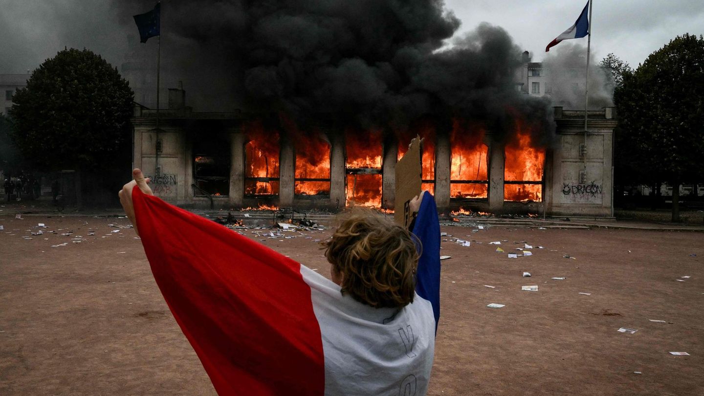 Proteste in Frankreich: Warum die Gewalt?