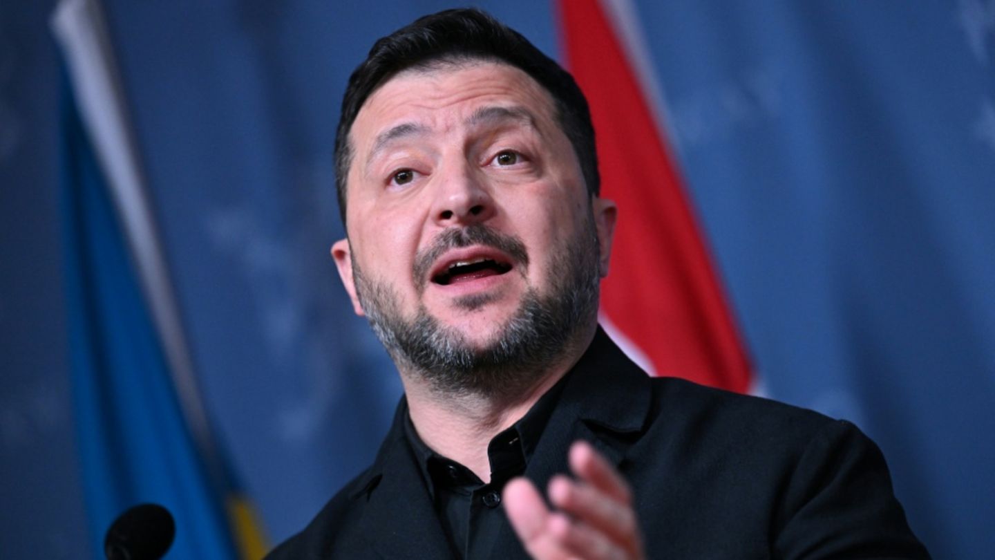 Selenskyj befürwortet Gespräche mit den USA und Russland „so bald wie möglich“