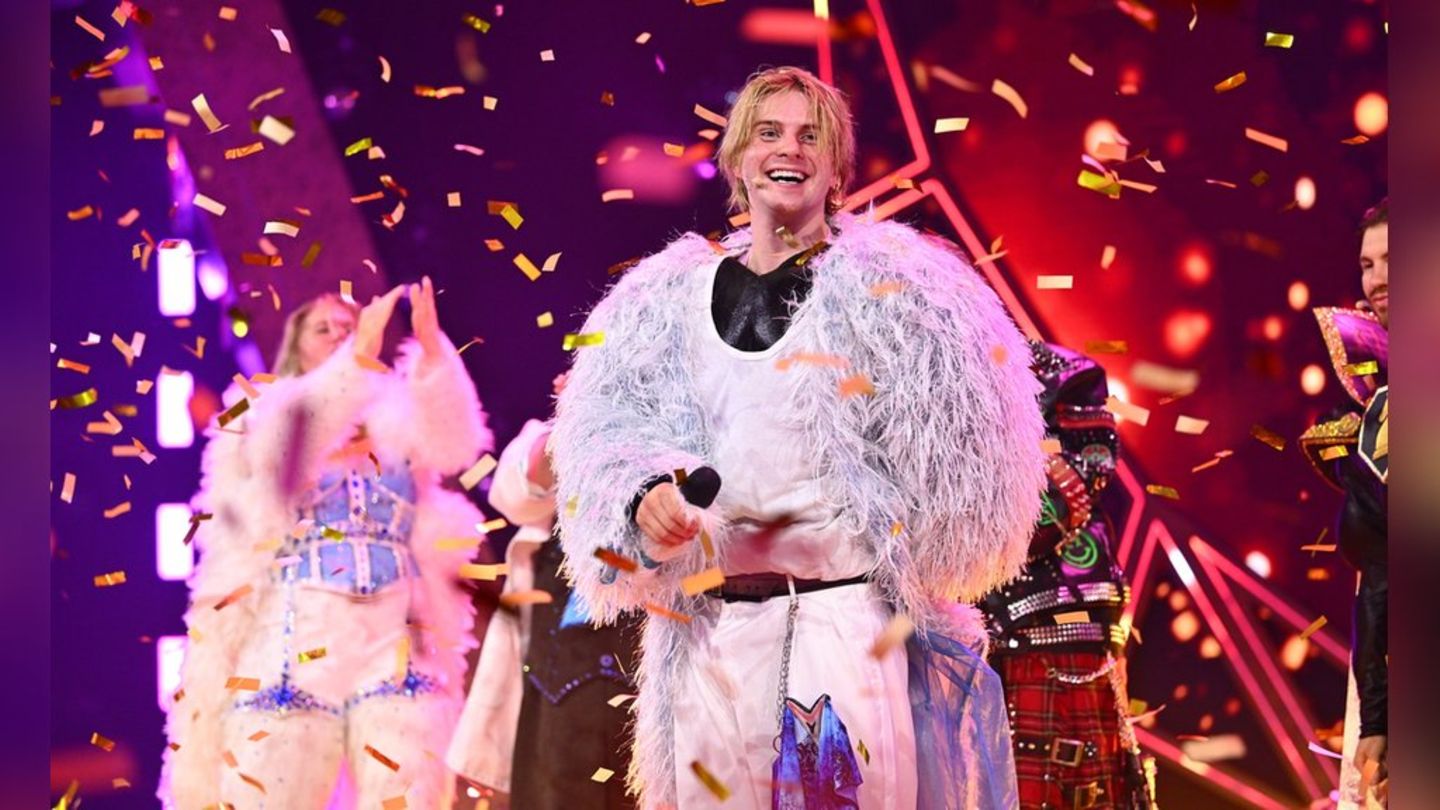 „The Masked Singer“: Vincent Gross singt sich zum Sieg