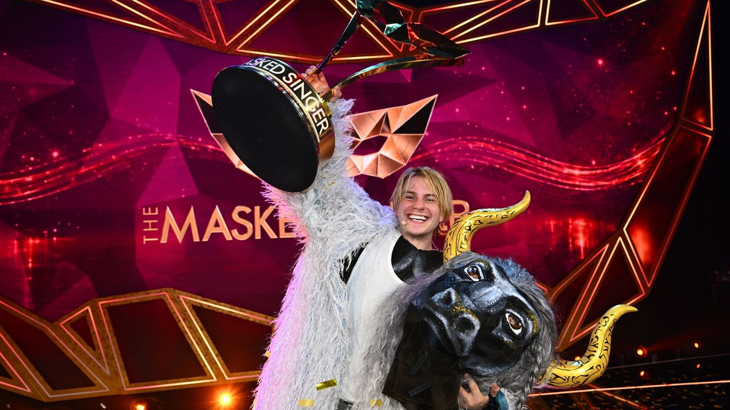 Fernsehen: Als Stier zum Sieg: Vincent Gross gewinnt „Masked Singer“