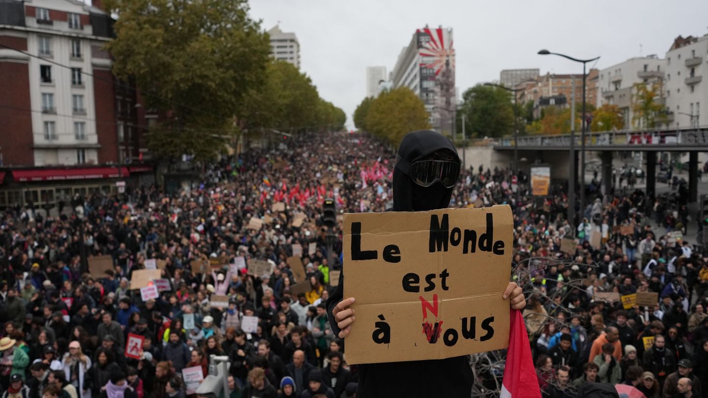 Demonstrationen: Mindestens 1.000 Festnahmen nach Protesten in Frankreich