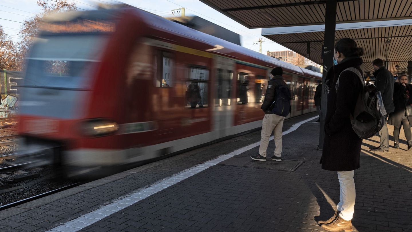 Deutsche Bahn: Täglich eine halbe Million Fahrgäste nutzen S-Bahn
