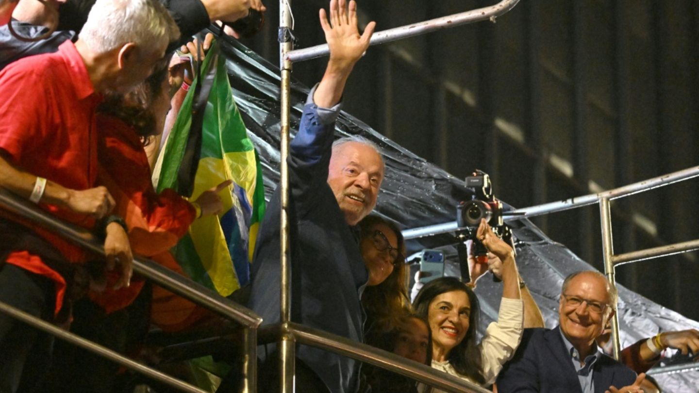 Lula gewinnt Präsidentenwahl in Brasilien - Bolsonaro erkennt Niederlage nicht an