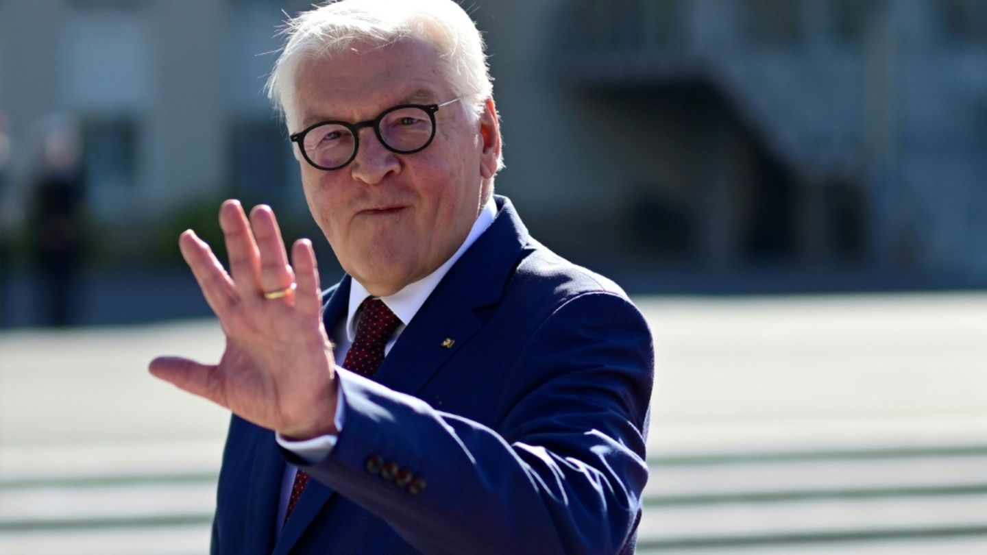 Steinmeier beginnt mehrtägige China-Reise mit Besuch von VW-Entwicklungszentrum