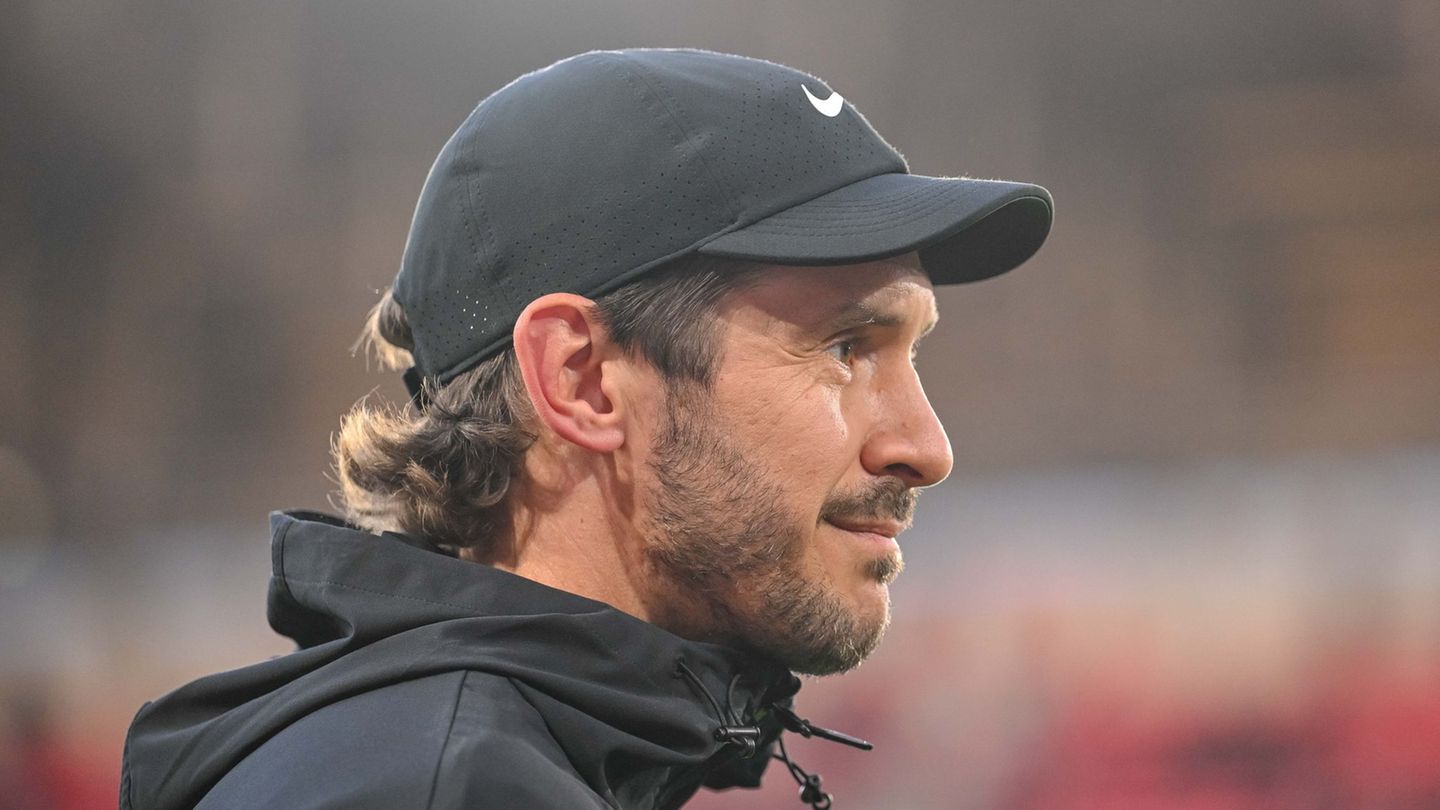 Im DFB-Pokal gegen Wolfsburg: SC-Coach Schuster: „Das kitzelt mich jetzt so ein bisschen“
