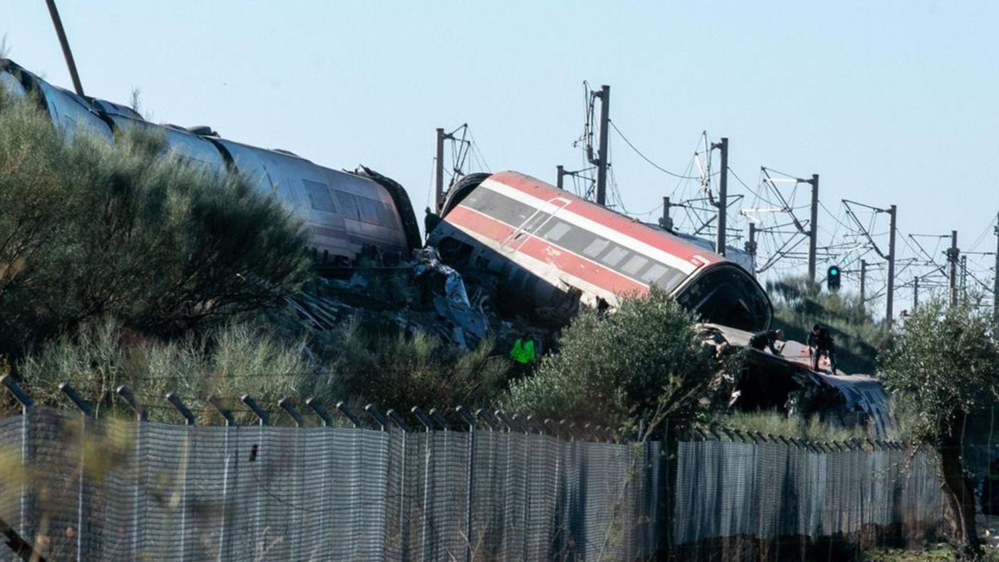 Unfall: Dutzende Tote nach Zugkollision in Spanien