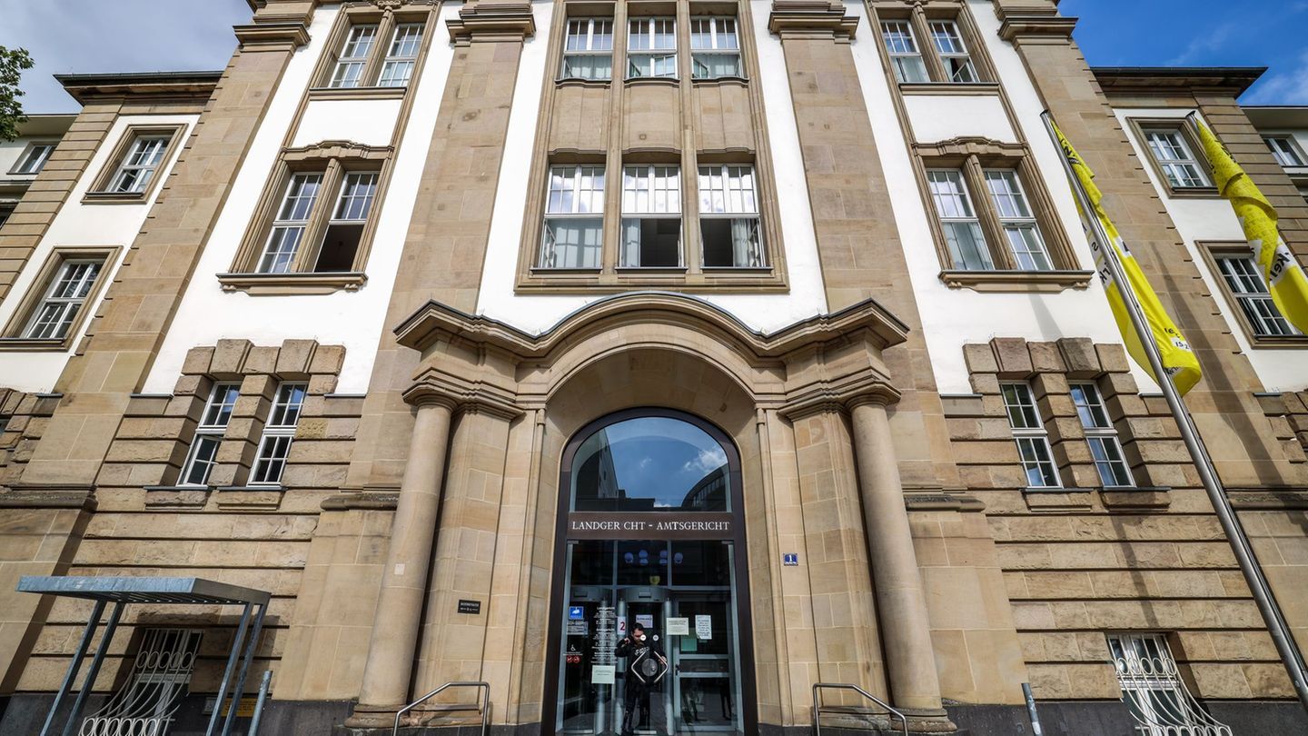 Prozess: Nach Leichenfund in Duisburg: Ex-Freund schweigt vor Gericht
