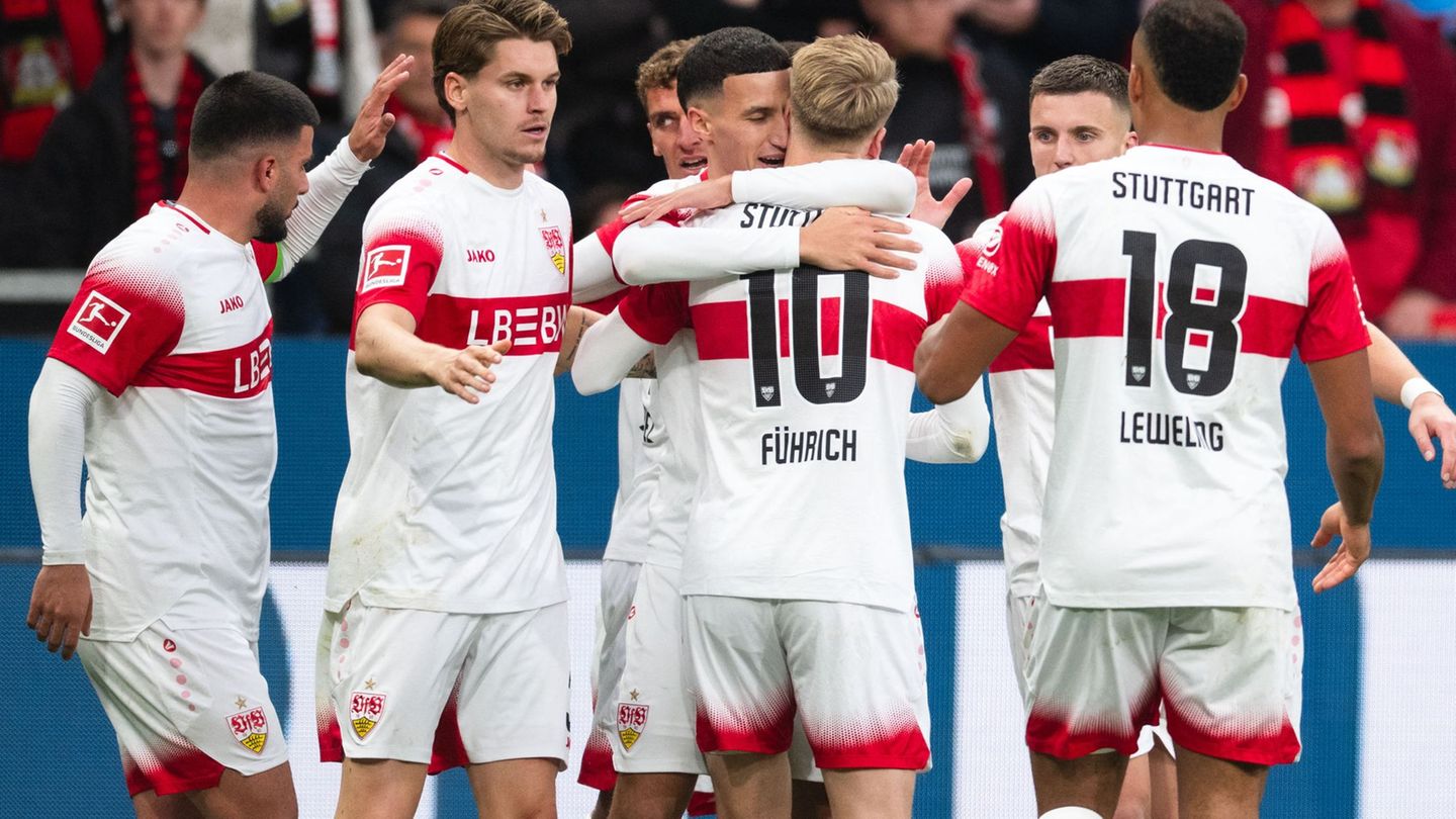 Fußball-Bundesliga: 4:2 in Leverkusen: Stuttgart beendet kleine Bundesliga-Krise