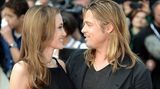 Ihren ersten öffentlichen Auftritt nach Bekanntwerden der Brustamputation absolvierte Angelina Jolie im Juni 2013. Sie begleitete Brad Pitt zur Weltpremiere seines Films "World War Z" nach London.