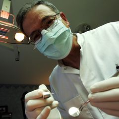 Pfusch am Zahn: Zahnärzte sind eben auch nur Handwerker