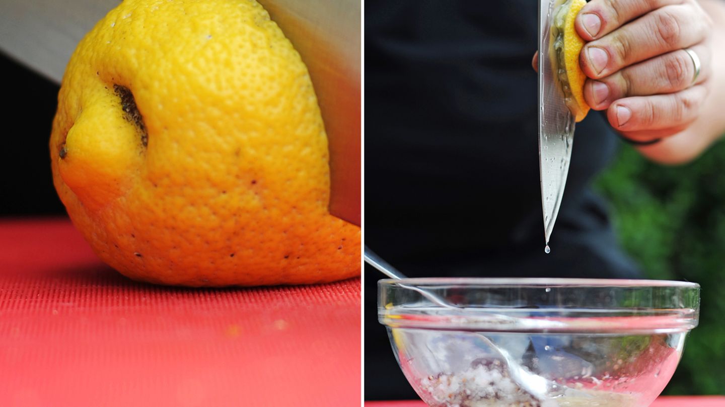 ... dann mit einem scharfen Messer tief einschneiden, aber nicht durchschneiden. Wie auf dem Bild lässt sich nun die Zitrone direkt am Messer wunderbar auspressen. Der Saft läuft zielgenau an der Schneide entlang in die Schale.