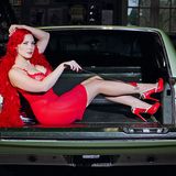 "Girls & Legendary US-Cars 2014"  Carlos Kellá (Herausgeber, Fotograf), Darius Klapp (Street Magazine)  56 Seiten, SWAY Books