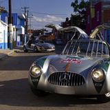 Bmerkenswert sind die Streben vor der Frontscheibe