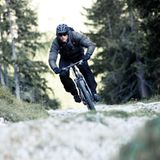 Für kalte Tage: Countdown Thermo Jacke und Hose von Gore Bike Wear.