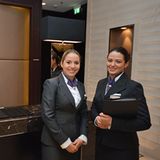 An der Rezeption in der Lobby: Der genaue Eröffnungstermin des Waldorf Astoria Berlin steht noch nicht fest, soll aber noch in diesem Jahr verkündet werden.