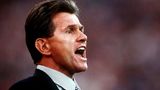 Über die Station Athletic Bilbao (92 bis 94) ging es zurück in die Bundesliga: Dort heuerte der "Feldherr" zu Beginn der Saison 94/95 an.