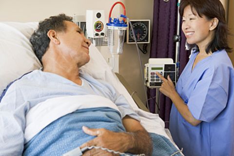 Einer der Vorteile der privaten Krankenversicherung besteht meist in einer bevorzugten Behandlung im Krankenhaus