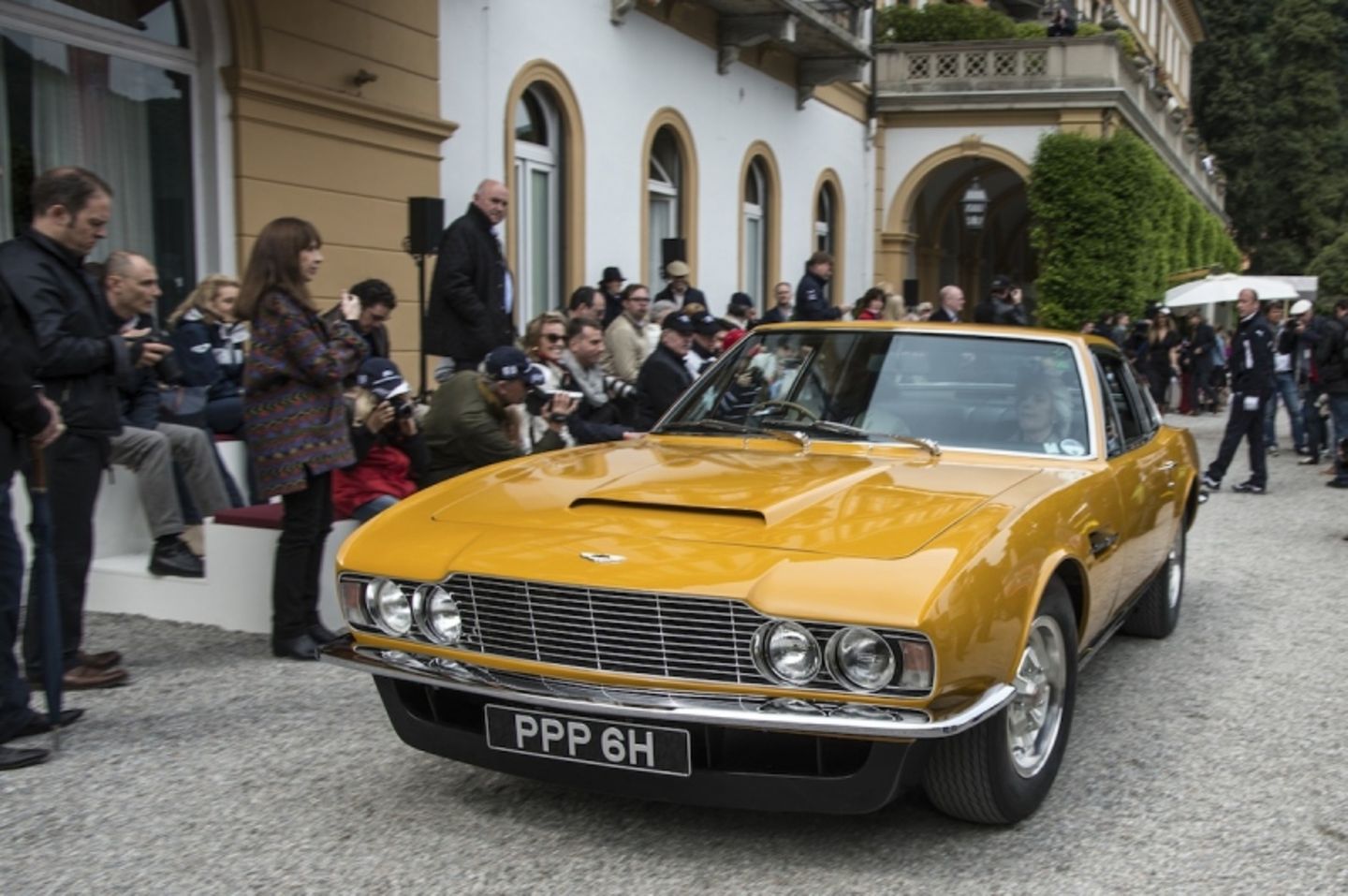Auf dem Concorso sind auch einige Aston Martins vertreten