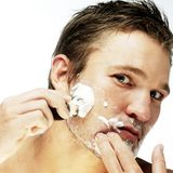 Gilette: "Für das beste im Mann"  Ganz klarer Fall von Präpositionsschwäche. Entweder für das beste am Mann, also in diesem Fall der Bartwuchs, wenn ein Hersteller von Barbierbedarf sich schon was aussuchen darf.   Oder das beste für den Mann.  Aber warum im Mann?   Ein Werbeslogan, der wohl für immer ein Rätsel bleiben wird.