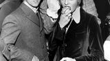 Als die Beatles im Dezember 1967 ihren Apple-Shop eröffneten, durfte auch Twiggy nicht fehlen. Das Model kam mit ihrem damaligen Manager und Lebensgefährten Justin de Villeneuve.