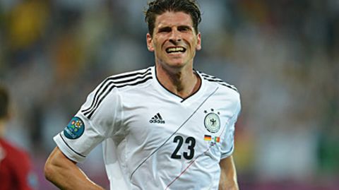 Fußball-EM 2012: Gomez schießt Deutschland zum Auftaktsieg