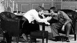 Zusammen mit Bruno Ganz spielte Sander (l.) 1971 an der Schaubühne am Halleschen Ufer in Berlin auch in Peter Handkes "Der Ritt über den Bodensee".
