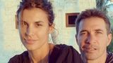 Elisabetta Canalis braucht im Urlaub mit ihrem Ehemann Brian Perri kein Make-up. "Wie im Himmel," schreibt sie zu dem Bild auf Instagram.