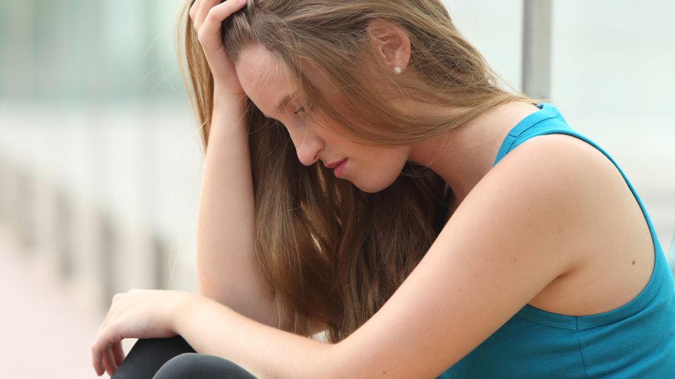 Menschen mit sozialer Phobie fürchten, sich vor anderen zu blamieren