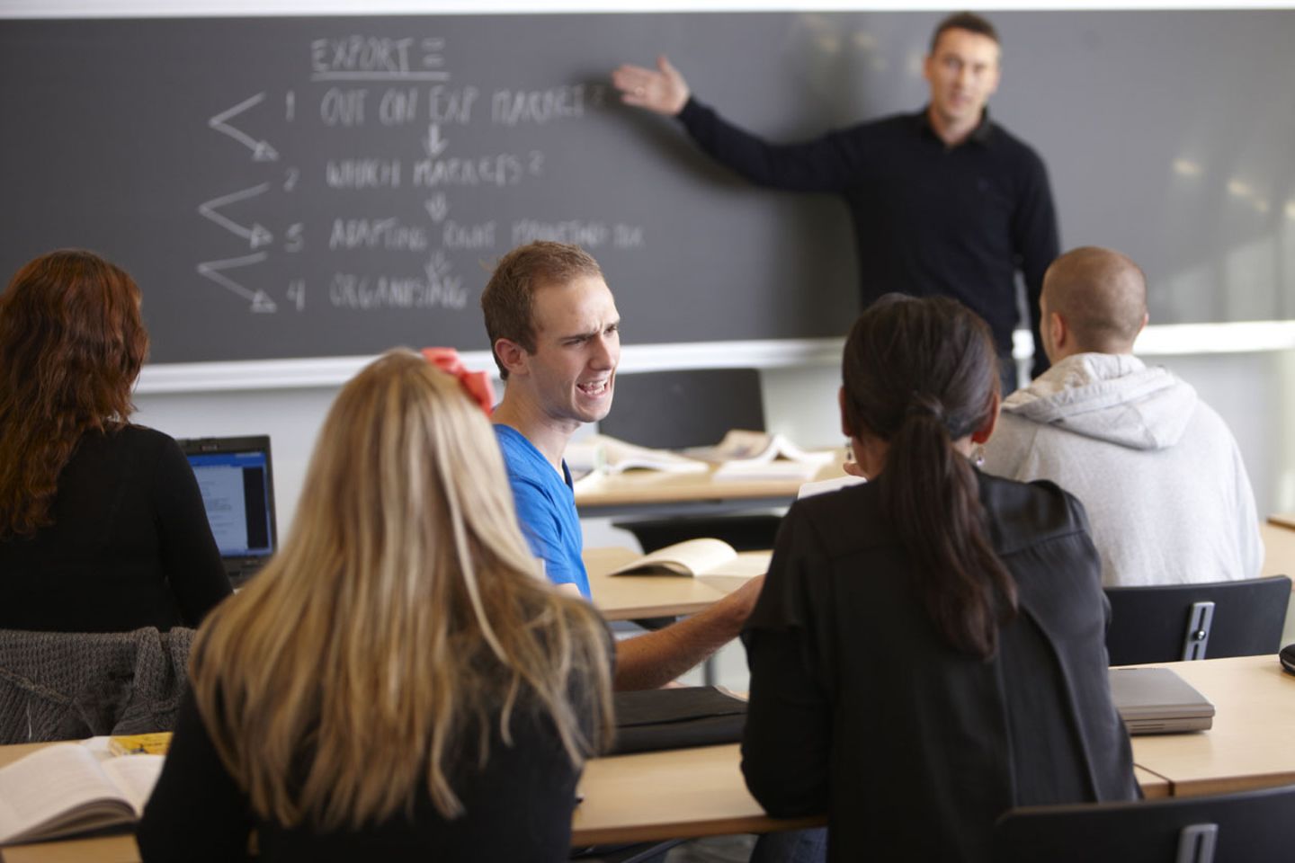 Wenn die Eltern an der Gerechtigkeit eines Lehrers oder einer Note zweifeln, schalten sie immer häufiger einen Anwalt ein