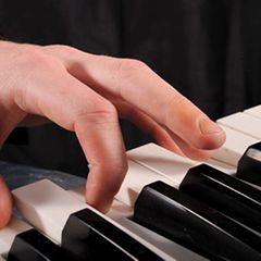 Auch für Digitalpiano gilt: Spielbarkeit und Klang sind entscheidend
