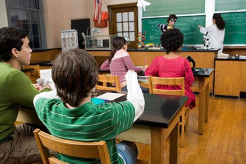 "Modediagnose" ADHS: Im Alter von elf Jahren bekamen 2011 rund 7 Prozent der Jungen und 2 Prozent der Mädchen das Medikament Ritalin verordnet.
