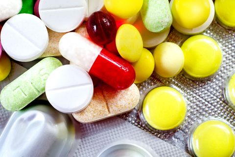 Der Klassiker bei Kreuzschmerz: Tabletten