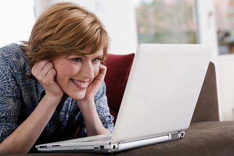 Online-Dating ist besser als sein Ruf. Das behauptet zumindest Autor Christian Schuldt in seinem Buch "Romantik 2.0 - Vom Suchen und Finden der Liebe im Internet".